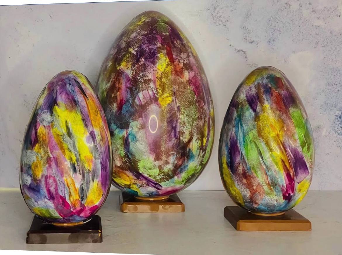 Uovo di Pasqua dipinto a mano 2