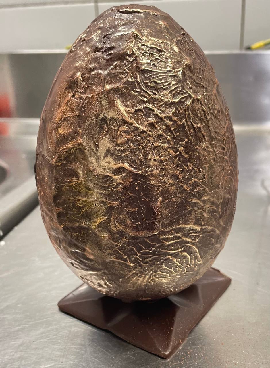 Uovo di Pasqua dipinto a mano 6
